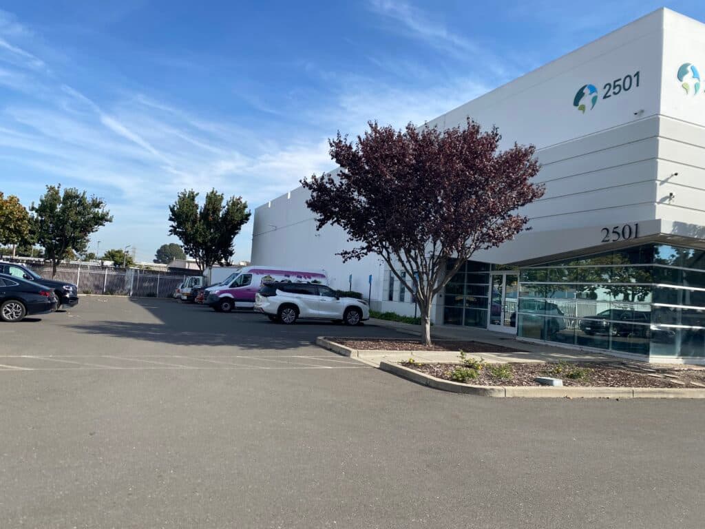 Al Eryani Wholesale building exterior at 2501 Davis Street, San Leandro